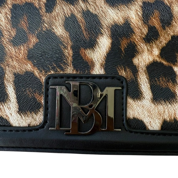 Badgley Mischka Animal Print Crossbody Bag Vegan Leather - Picture 2 of 7